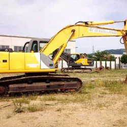 NEW HOLLAND KOBELCO E245
