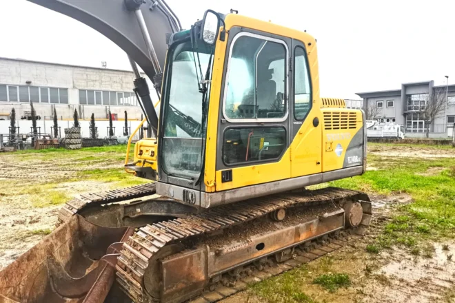VOLVO EC140 BCL